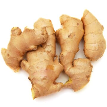 Fresh,Ginger,On,A,White,Background